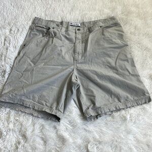 Columbia Men's Khaki‎ Shorts